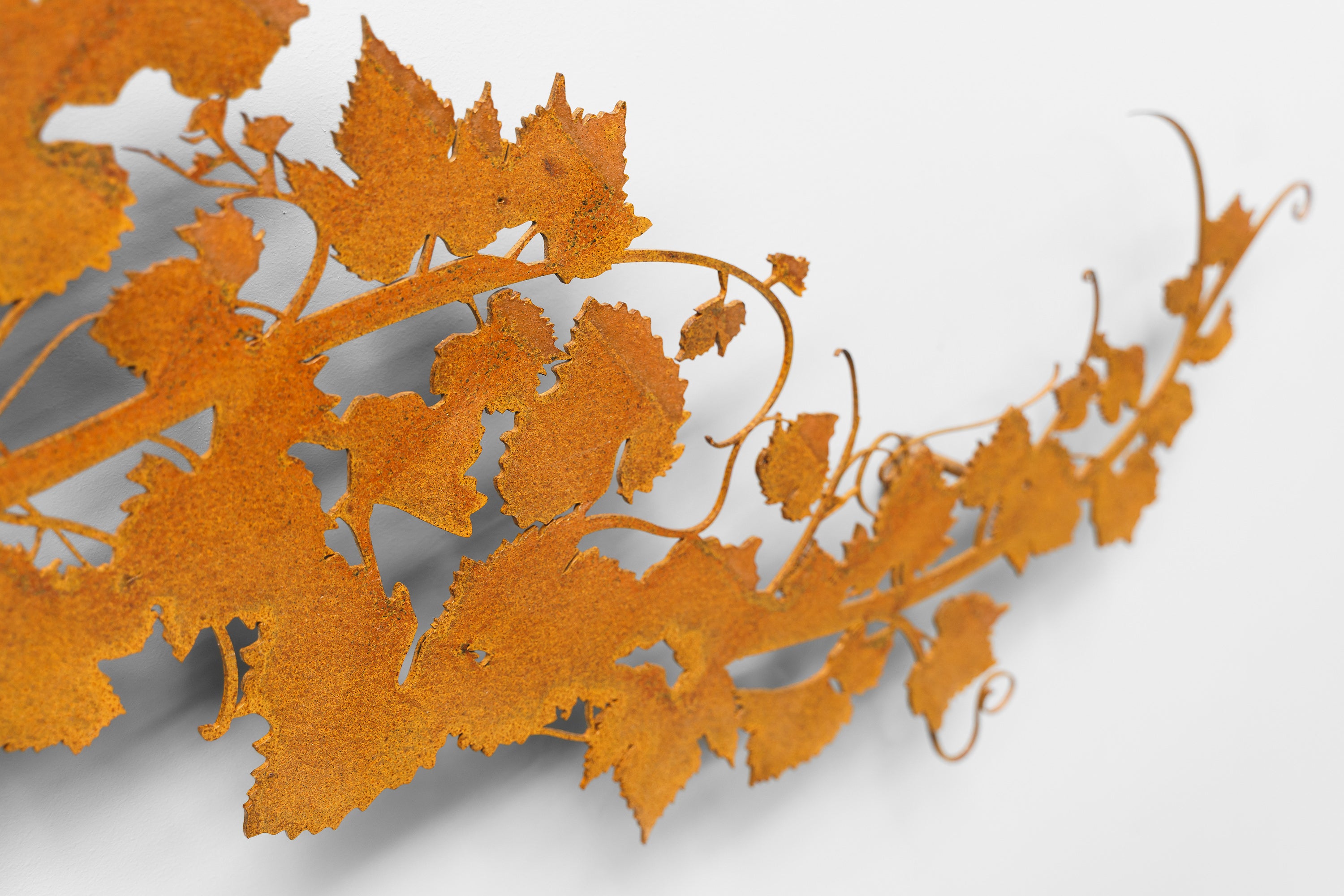 Grape Vine Branch Deco