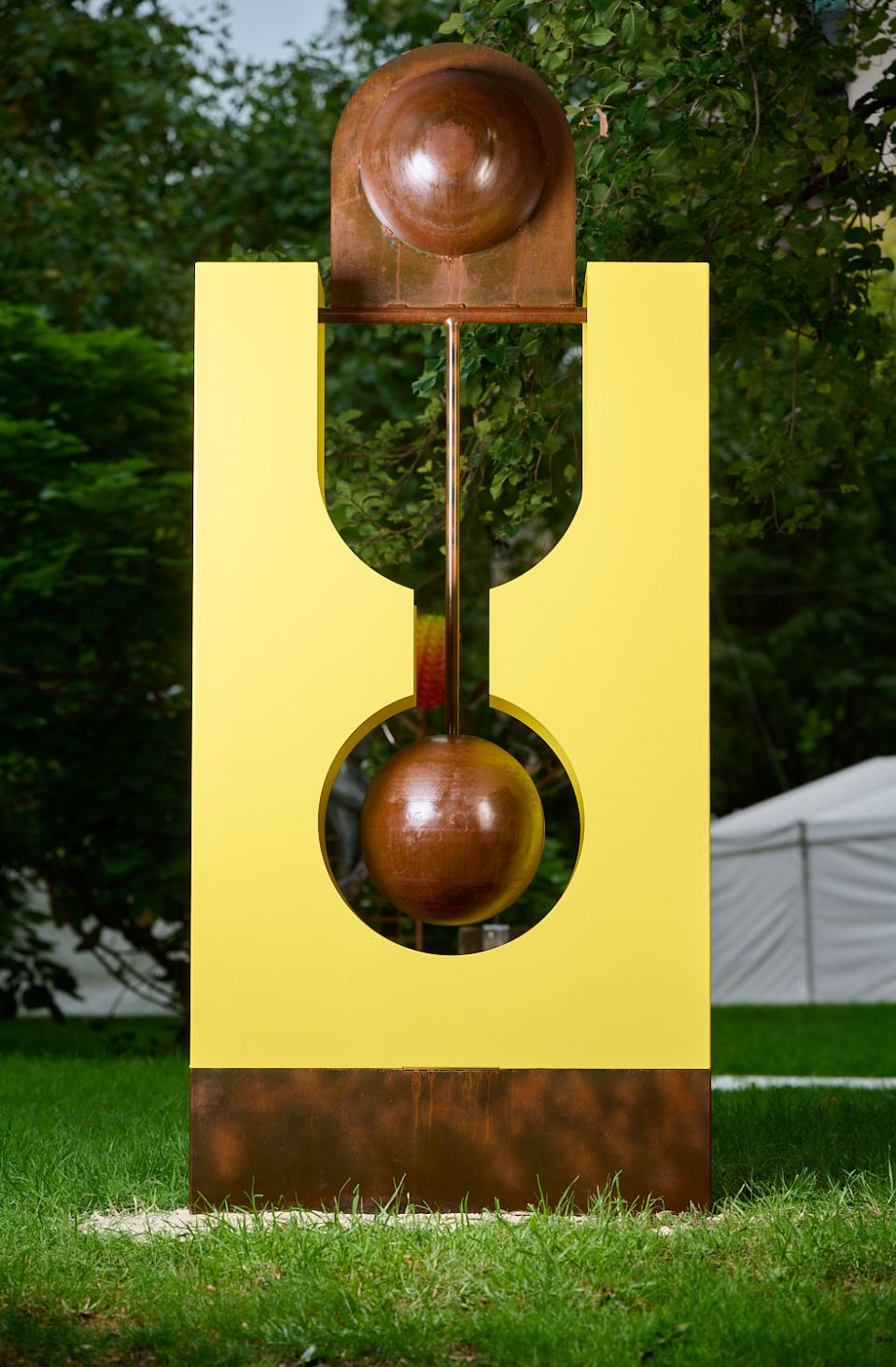 Penduloid Sculpture