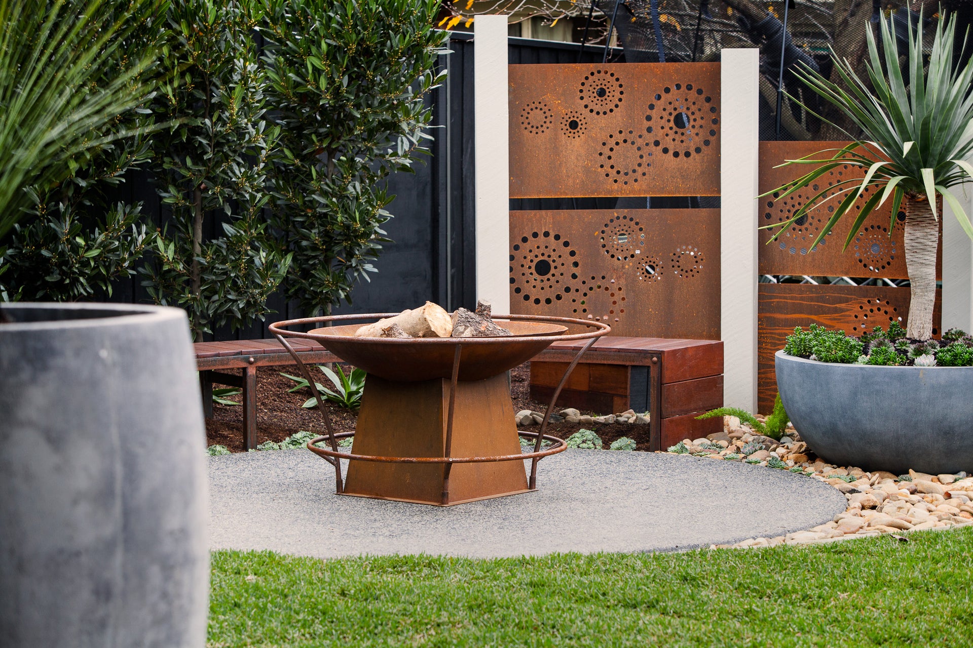 Black Rock Residence – Entanglements