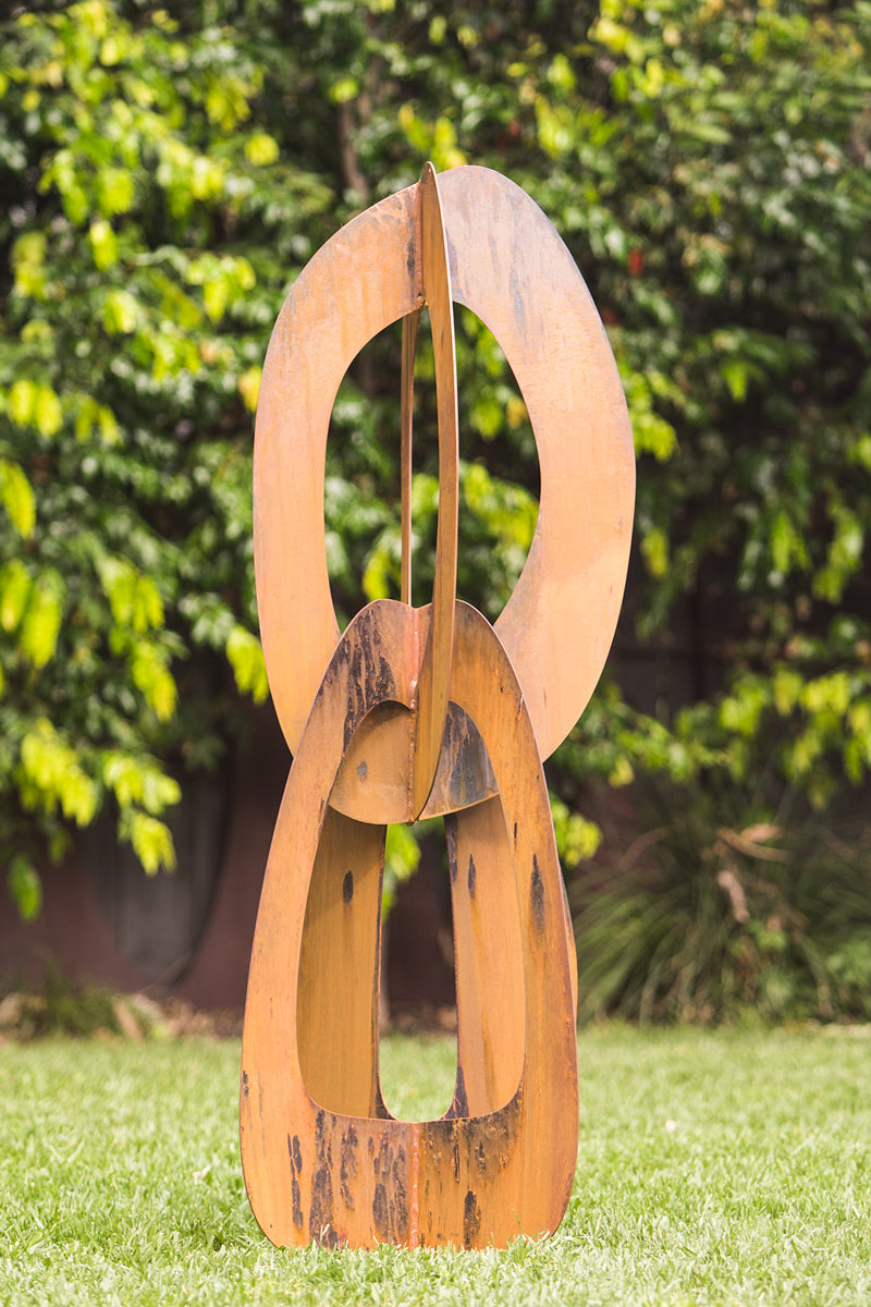 Chain-Large Metal Sculpture