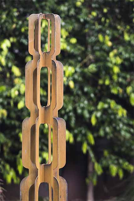 Totem Groove Sculpture- Metal Sculptor-Melbourne